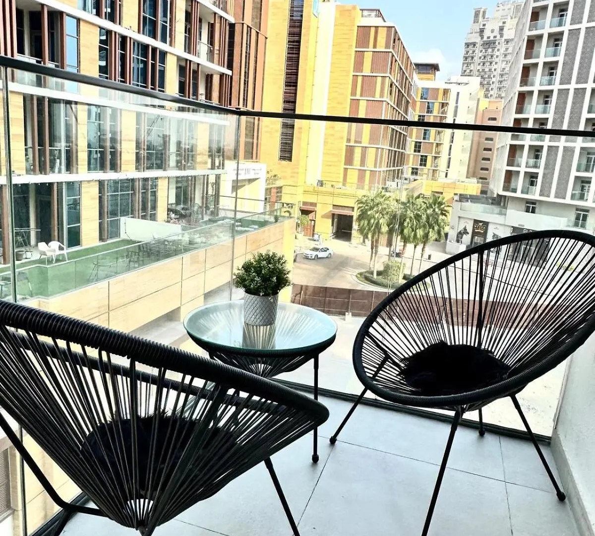 Cozy 1Bhk In The Heart Of Dubai Lägenhet