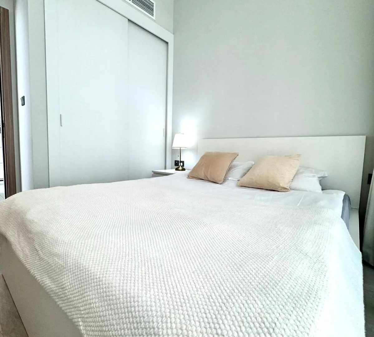 Cozy 1Bhk In The Heart Of Dubai Lägenhet 0*,  Förenade Arabemiraten
