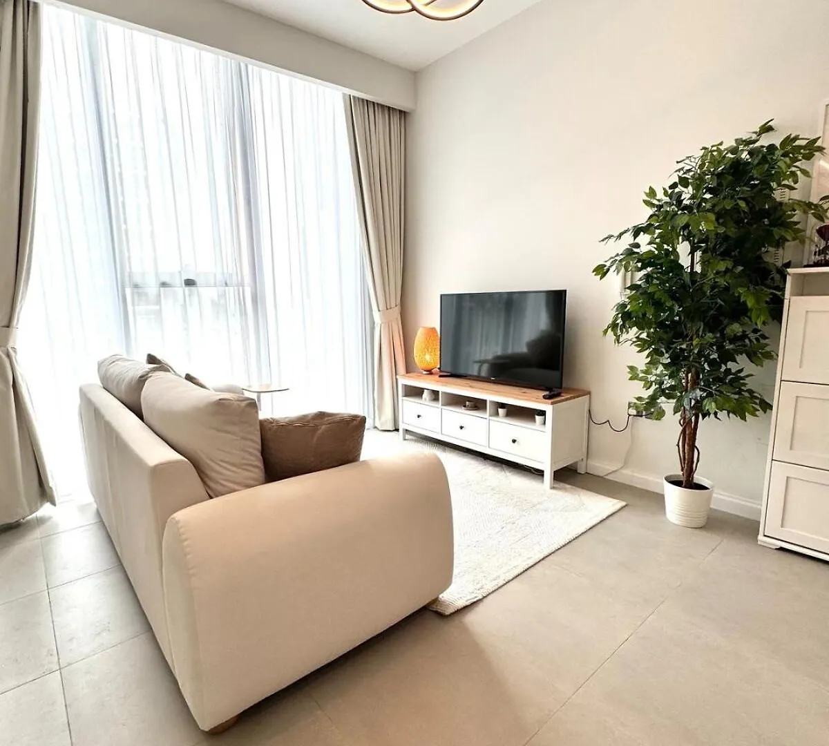 Cozy 1Bhk In The Heart Of Dubai Lägenhet